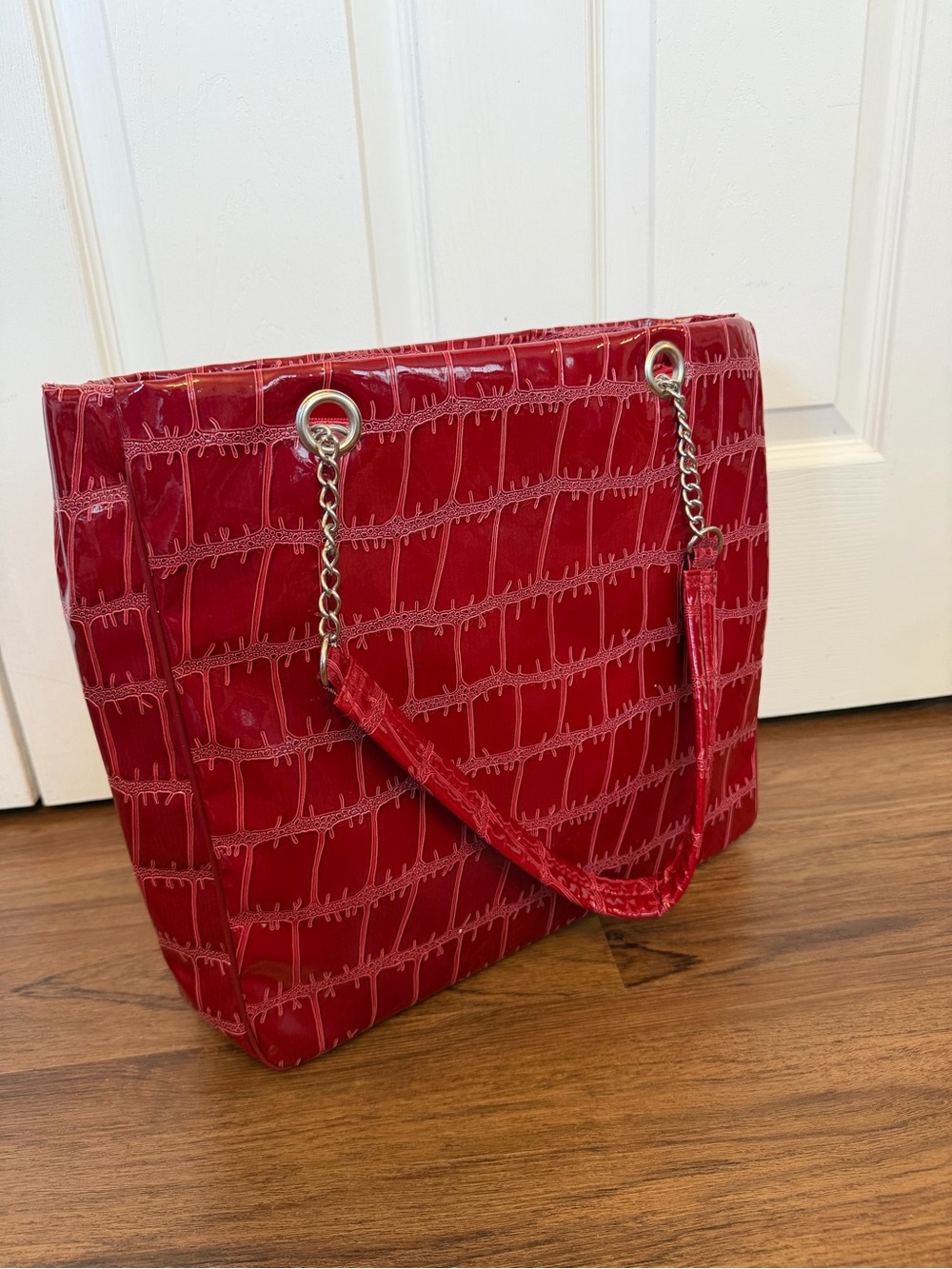 Essence of Beauty Red Croc-Embossed Chain-Handle Tote